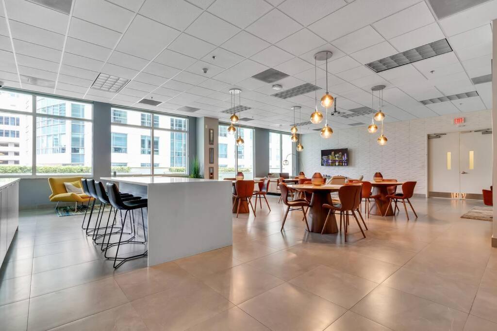 마이애미 Modern 2/2 With Beautiful Ocean And Brickell Views 아파트 외부 사진